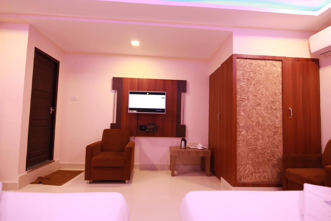 Hotel Apple Suites Bangalore Exterior foto